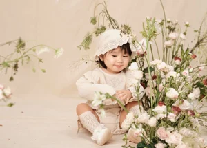 Bao Anh and Daughter’s Adorable Matching Outfits: A Guide to Modern Mother-Daughter Celebrity Fashion - image 5