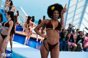 Miss Grand Vietnam Que Anh Shines in High-Energy Swimsuit Competition - image 7