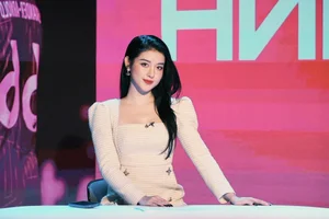 Runner-Up Huyen My: The Evolution of a Style Icon and Beauty - image 0