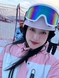 Runner-Up Huyen My: The Evolution of a Style Icon and Beauty - image 1