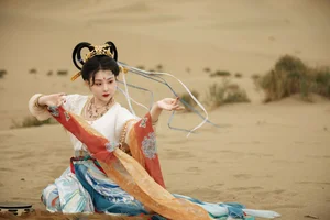 Graceful Portraiture: YiTuYu Art Language Vol.7631 featuring Sun Wan Qian - image 13