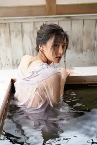 Natsuki Sena: Discover Her Sensual, Alluring Beauty in Every Moment - image 4
