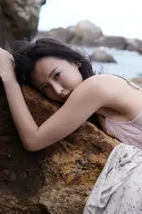 Natsuki Sena: Discover Her Sensual, Alluring Beauty in Every Moment - image 12