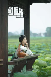 YiTuYu Art Language Vol.7167: Featuring the Elegant Tian Tian Quan Quan - image 4