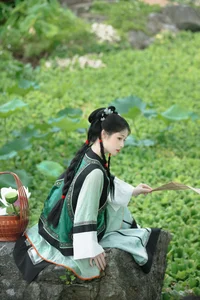 YiTuYu Art Language Vol.7167: Featuring the Elegant Tian Tian Quan Quan - image 43