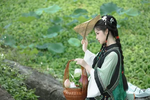 YiTuYu Art Language Vol.7167: Featuring the Elegant Tian Tian Quan Quan - image 39