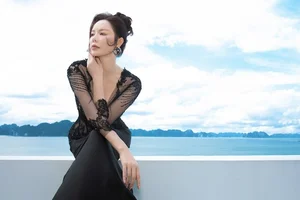 Exploring the Allure of Ly Nha Ky: A Fusion of Glamour and Nature in Ha Long - image 5