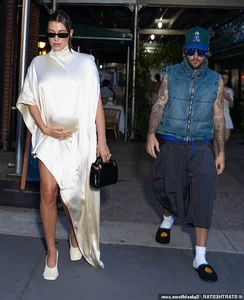 Hailey Bieber's Maternity Style: Redefining Pregnancy Fashion with Modern Elegance - image 2