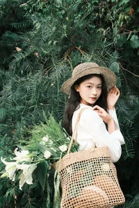 YiTuYu Art Language Vol.7783 Xiao Fan Qie: Vibrant Visuals - image 9