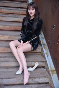 IESS Xiao Xiao Black Straps and Staircase Artistic Photography - image 55