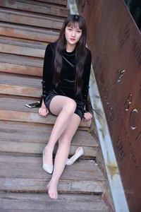 IESS Xiao Xiao Black Straps and Staircase Artistic Photography - image 7
