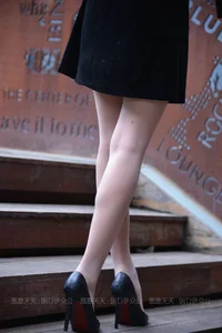 IESS Xiao Xiao Black Straps and Staircase Artistic Photography - image 66