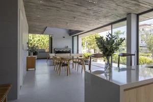 Unique Modern Architecture: The Stunning Stacked Rectangular Block House Design - image 7