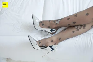 Junjun Elegant Floral Grey Silk Stockings IESS 259 Fashion Gallery - image 93