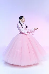Traditional Vietnamese Fashion: Ao Nhat Binh and Ao Dai in the Bach Hoa Tien Collection - image 10