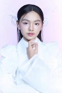 Traditional Vietnamese Fashion: Ao Nhat Binh and Ao Dai in the Bach Hoa Tien Collection - image 6