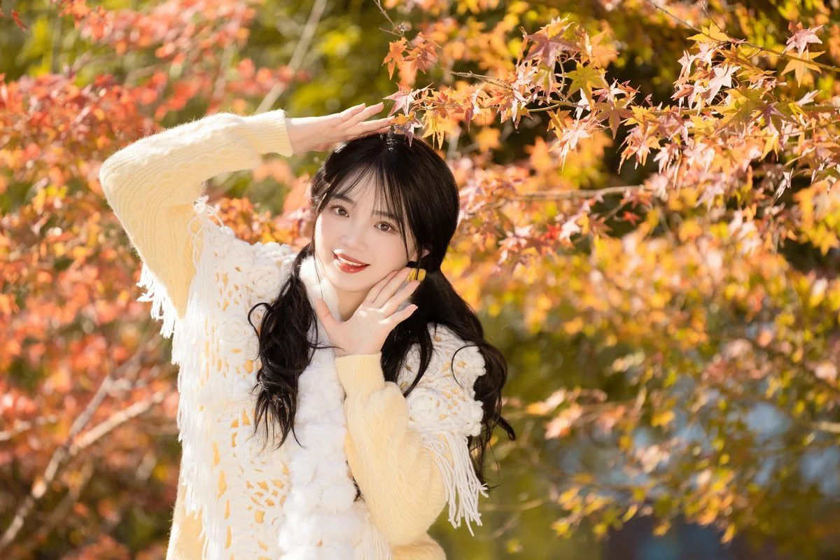YiTuYu Art Language Vol.6127 Xiao Ou O: Bold Expressions and Creative Visual Excellence