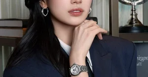 The Pinnacle of Beauty: Korean Netizens Celebrate the Ultimate Idol-Actress - image 3