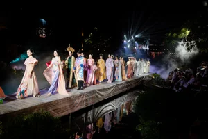 Miss Thanh Thuy Showcases Exquisite Hue Royal Court Inspired Ao Dai Collection - image 6