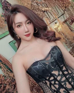 The Allure of Sheer Lace and Mesh Fashion: A Bold Style Statement - image 5