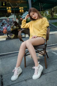Elegant Silk Stockings and High Heels Fashion Photography Featuring Chinese Model Zi Wei - IESS Collection - image 4