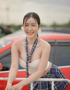 Thai Fashion Revolution: Exploring the Bold Underboob Trend Among Bangkok's Elite Beauties - image 0