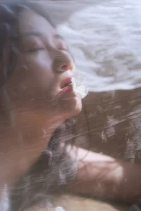 YiTuYu Art Language Vol.4549 Featuring Tiffany: Elegant Artistic Photography and Portrait Excellence - image 8