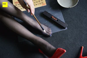 IESS Sixiangjia 317 Featuring Model Junjun in Elegant Black Fashion Stockings - image 145