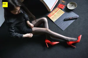 IESS Sixiangjia 317 Featuring Model Junjun in Elegant Black Fashion Stockings - image 113