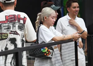 Pickleball Fashion Trends: Vietnamese Beauties Showcase Sporty Style and Fitness - image 3