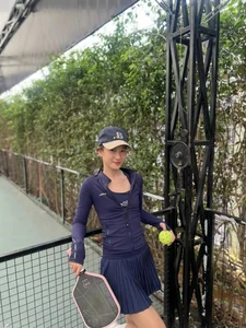 Pickleball Fashion Trends: Vietnamese Beauties Showcase Sporty Style and Fitness - image 5
