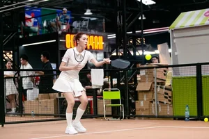 Pickleball Fashion Trends: Vietnamese Beauties Showcase Sporty Style and Fitness - image 7