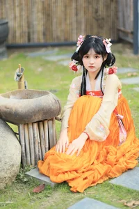 Modern Artistic Expression: YiTuYu Art Language Vol.4321 Highlighting Fang Nu - image 1