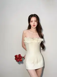 Baifern Pimchanok: Thai "Jade Girl" Stuns in Unique Mushroom-Inspired Gown, Setting New Fashion Trends - image 1