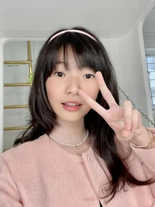 MC Thanh Thao's Daughter: The Rising Beauty at Age 15 - image 3