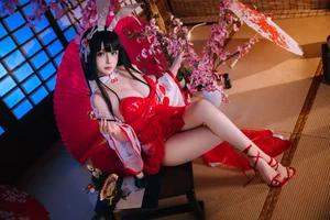 Elegant Chikuma Bunny Girl Cosplay: A Masterpiece by Ri Nai Jiao from Azur Lane - image 24