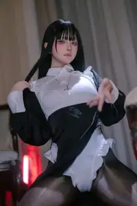 Coser Yu Yu: Alluring Black Stocking Nun – Exclusive Photo Set (41P) - image 10
