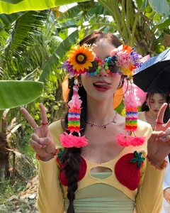 The Viral 'Fruit Seller' Captivating the Internet with Angelic Beauty - image 4
