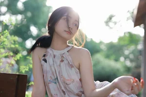 Modern Portraiture: YiTuYu Art Language Vol.7071 featuring Wo Bu Shua Niao - image 6