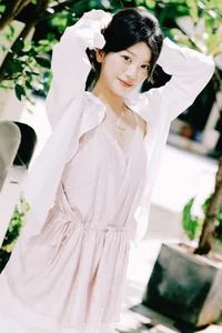 Captivating Art Photography: YiTuYu Art Language Vol.10335 Featuring Xiao Shi Zi - image 9