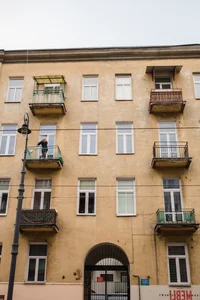 Exploring the Serene Life: A Journey Through the Peaceful Streets of Poland's Capital - image 1