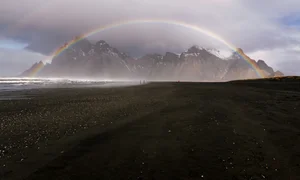 Exploring the Wonders of Iceland Through the Lens of a Vietnamese Traveler - image 7