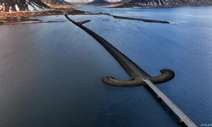 Exploring the Wonders of Iceland Through the Lens of a Vietnamese Traveler - image 8