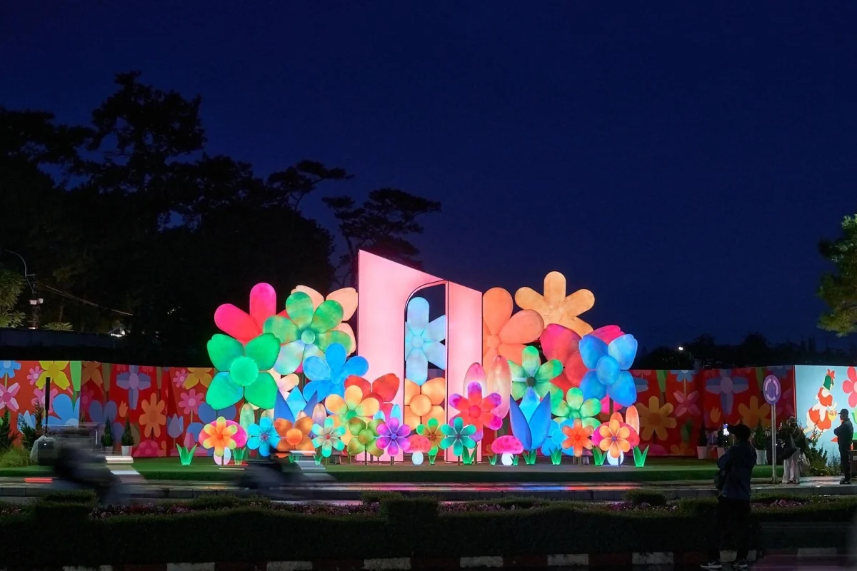 Exploring the Magical Forest of Light: A New Digital Art Landmark in Da Lat