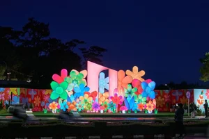 Exploring the Magical Forest of Light: A New Digital Art Landmark in Da Lat - image 0