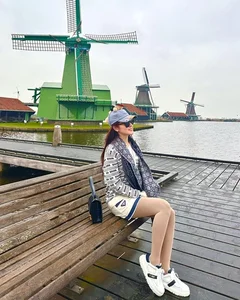 Inside the Luxurious Lifestyle and Travel Adventures of Runner-up Huyen My - image 7