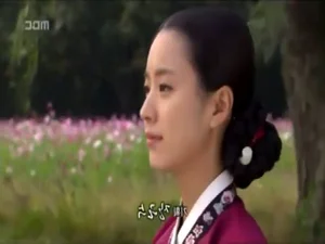 Han Hyo Joo: The South Korean Star with the Most Beautiful Smile - image 0