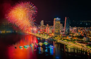 Redefining the Night: How Vietnam is Transforming After-Dark Travel Experiences for Global Tourists - image 1