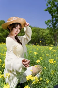 Dreamy Spring in Rapeseed Field YiTuYu Vol.8968 Bing Leng Qi E - image 7