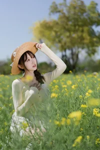 Dreamy Spring in Rapeseed Field YiTuYu Vol.8968 Bing Leng Qi E - image 3